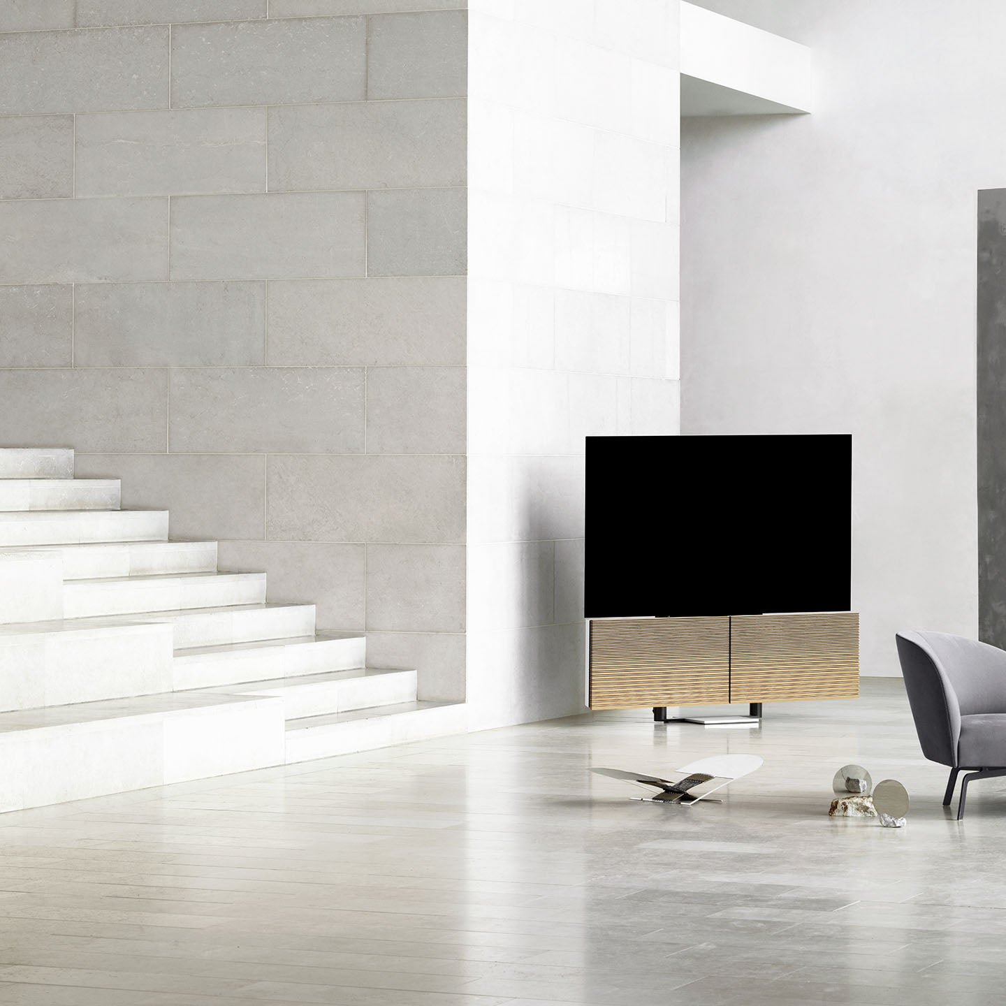 Beovision Harmony 4K/8K OLED TV