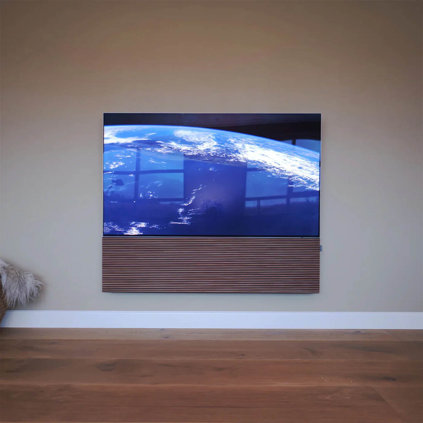 CANVAS 77" Soundbar