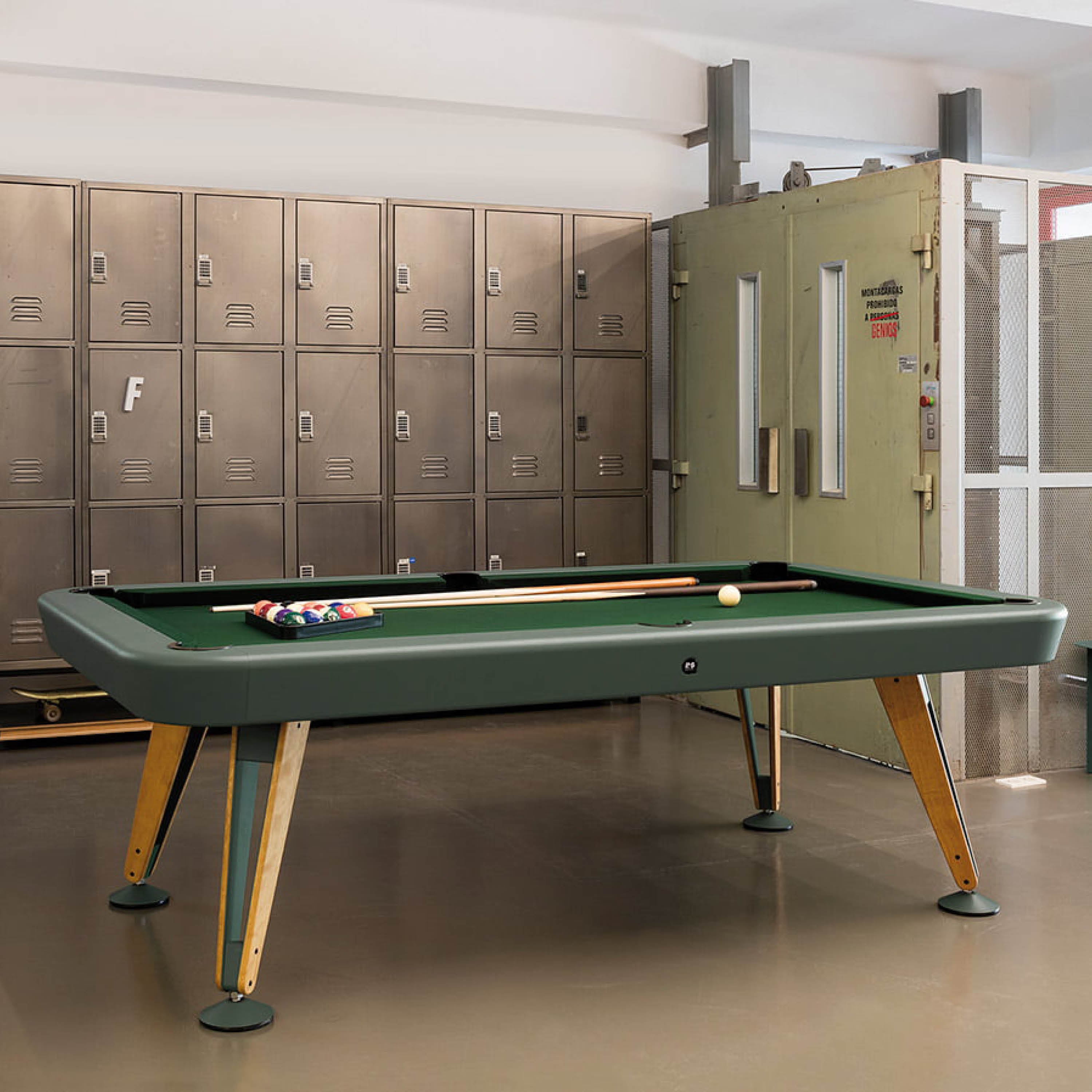 Diyagonal İç ve Dış Mekan Bilardo Masası