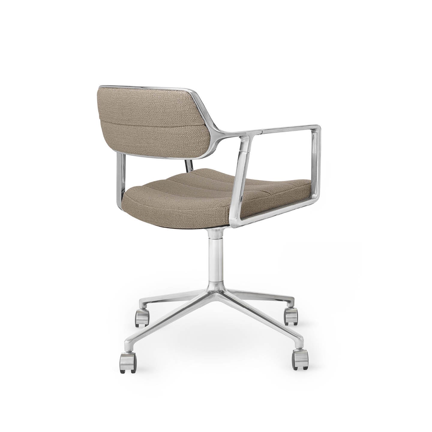 Vipp453 Swivel Chair