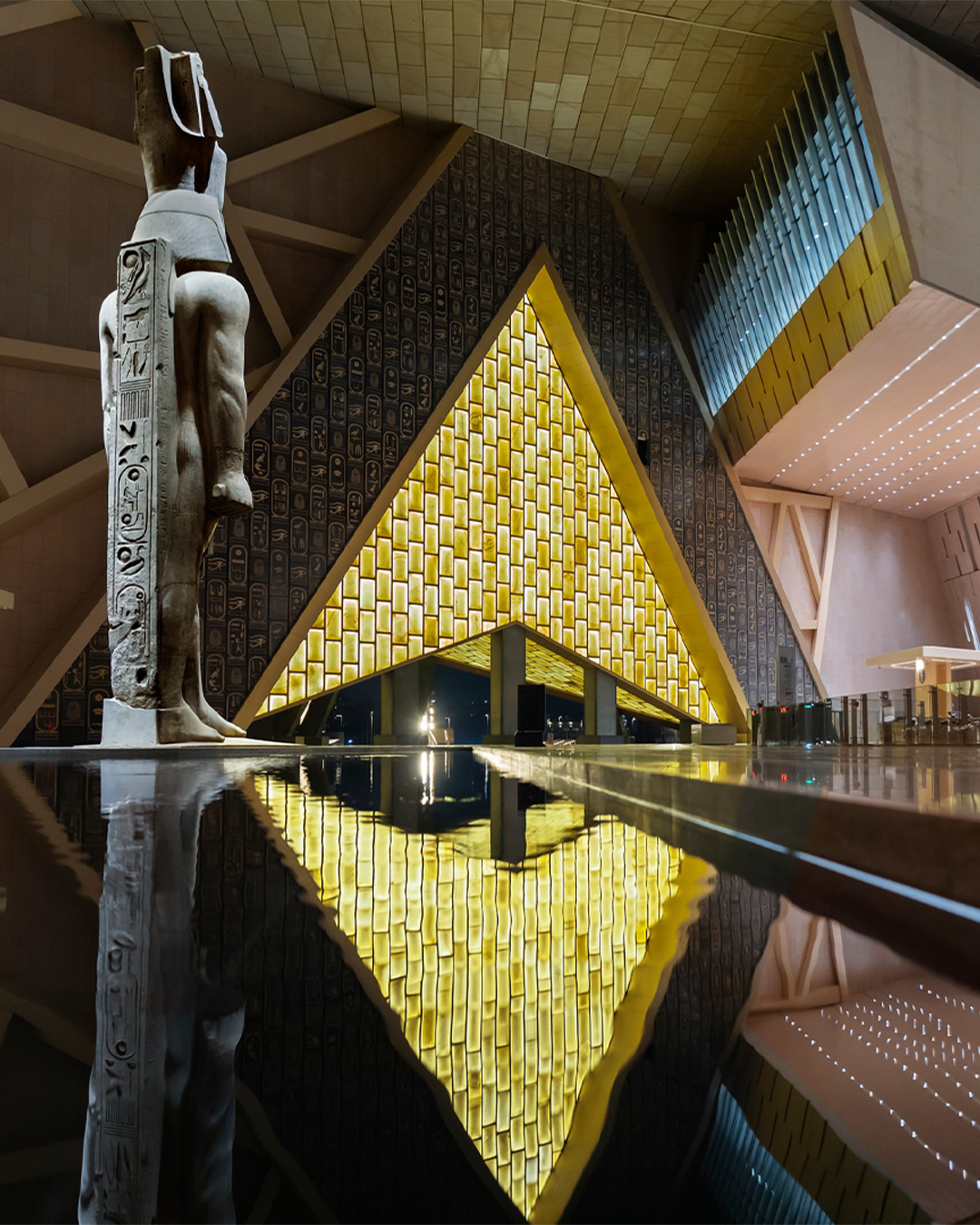 Mısırın'ın Kalbine Yolculuk: Grand Egyptian Museum