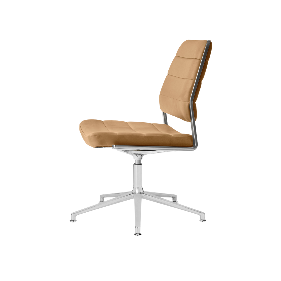 Vipp454 Swivel Chair