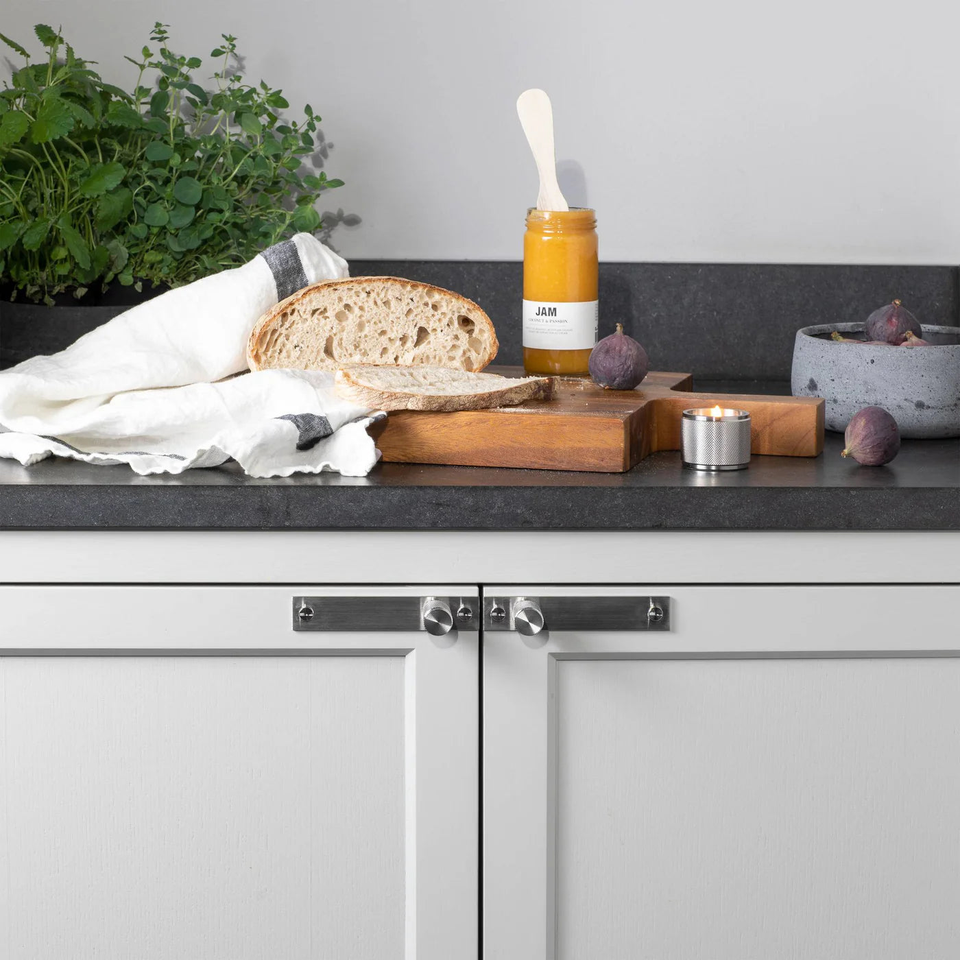 Furniture Knob / Plate / Cross
