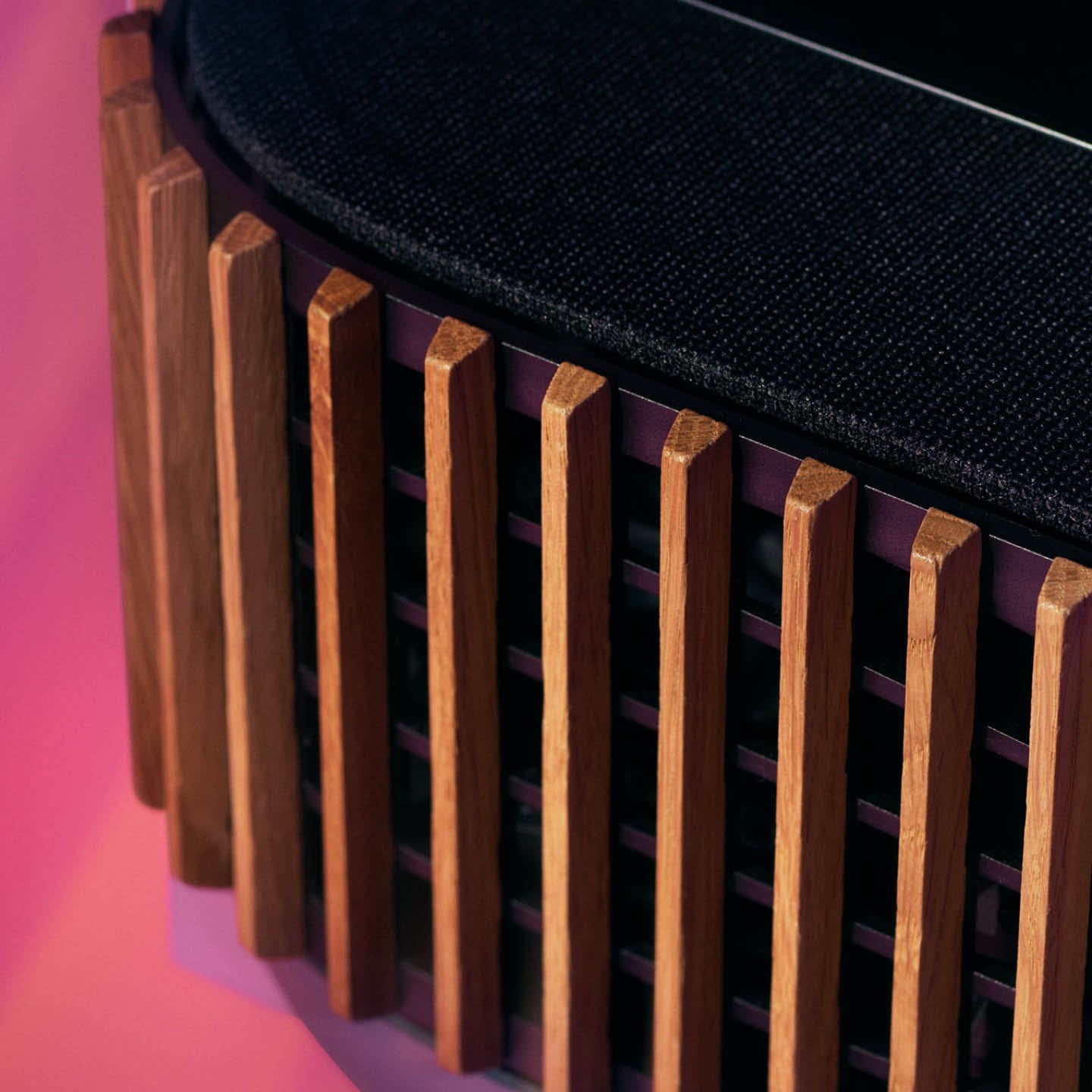 Beosound Theatre Dolby Atmos 7.1.4 Soundbar