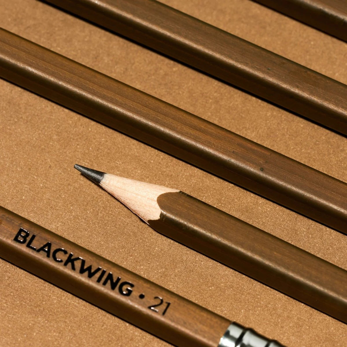 Blackwing Volume 21 Marangoz Kalemi 12'li Set