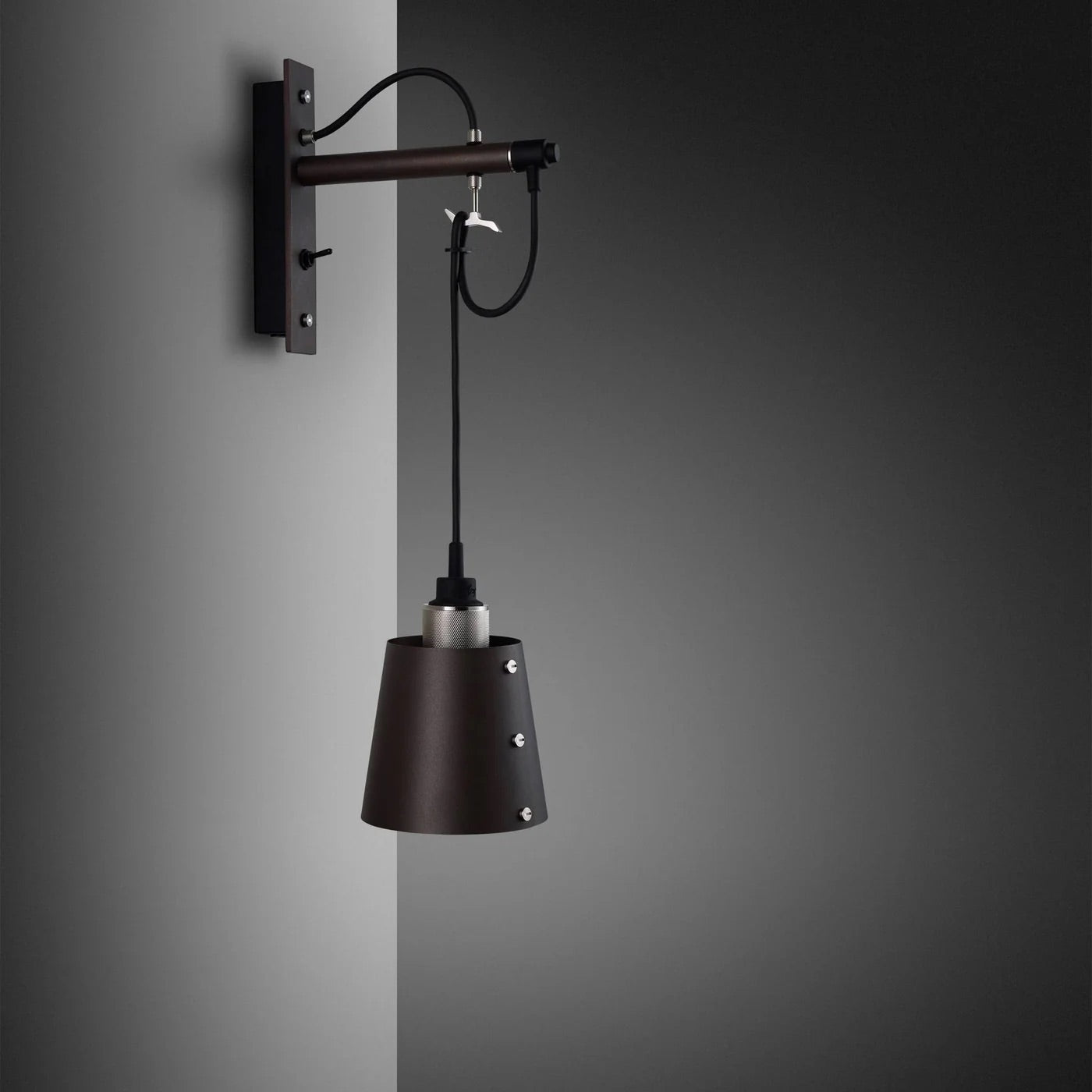 Hooked Wall