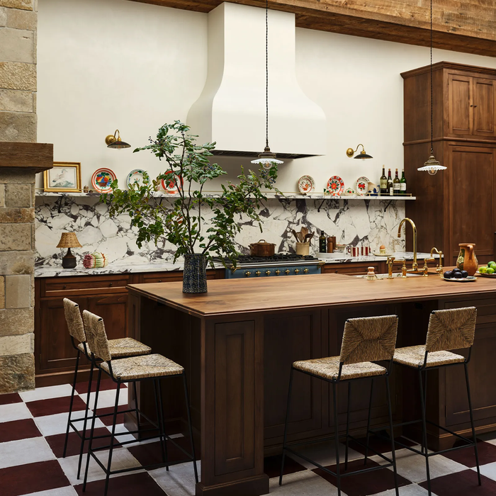 Architectural Elegance in Wyoming: Kendall Jenner’s Mountain Home ...