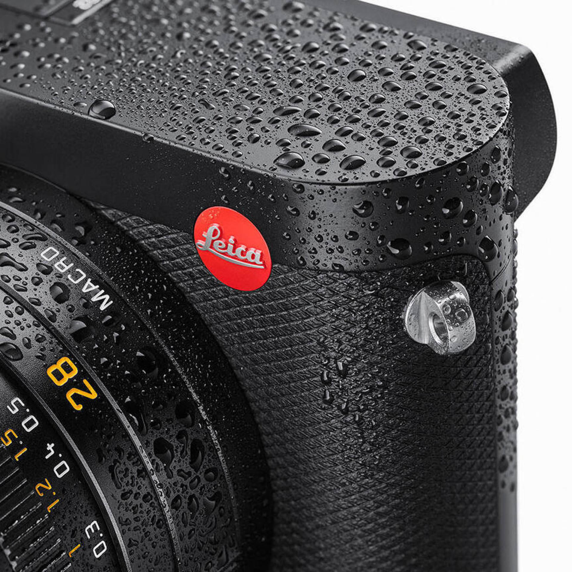 Leica Q2 Fotoğraf Makinesi | JUSTSTANDART