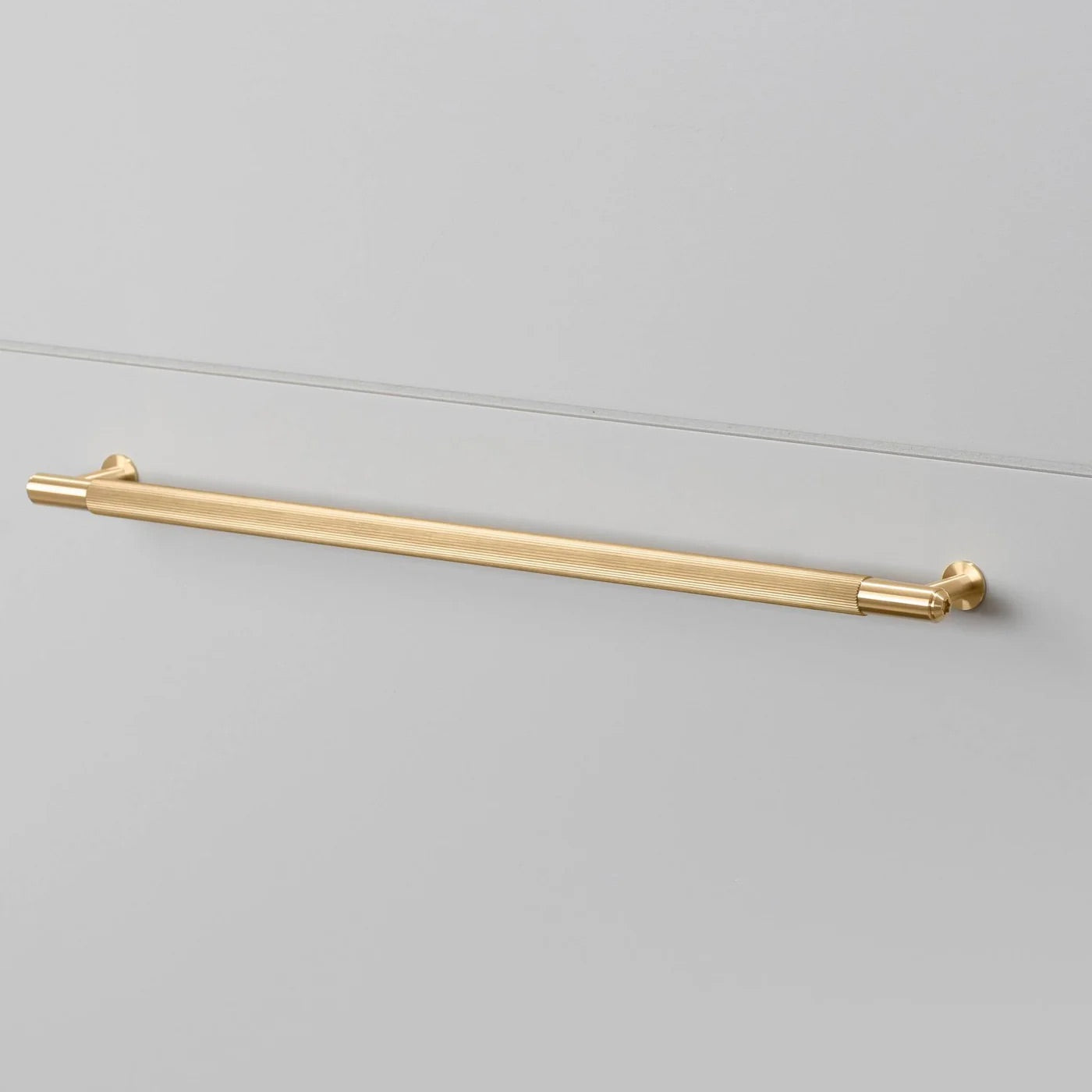 Pull Bar / Linear