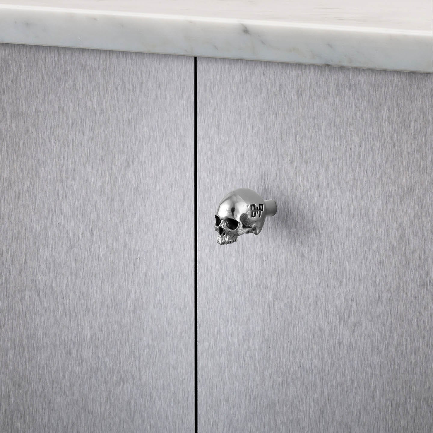 Skull Furniture Knob - Travis Barker Edition