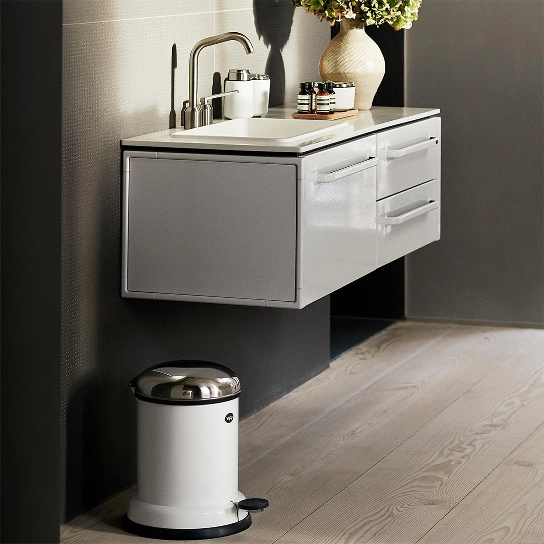 Vipp14 Pedal Bin