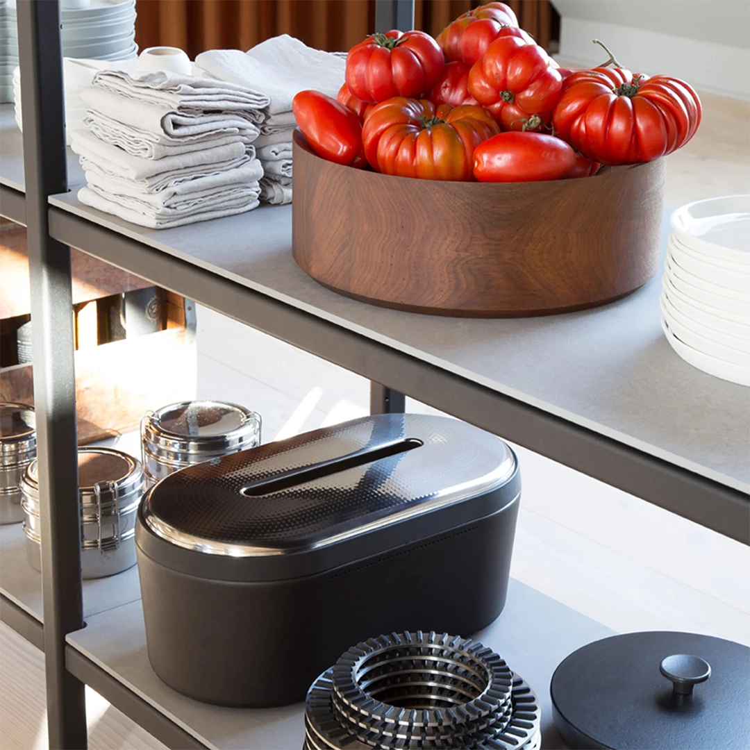 Vipp270 Bread Box