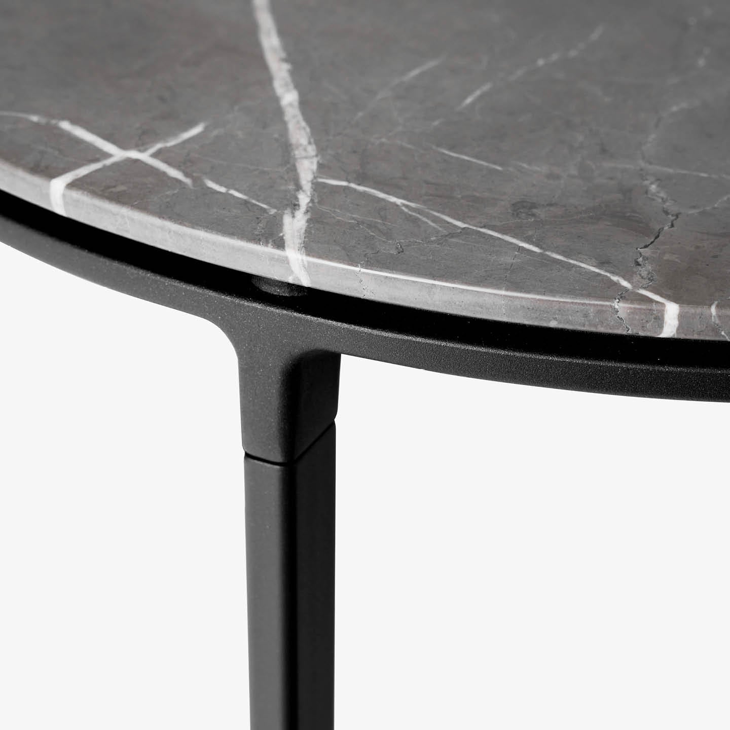 Vipp423-425 Coffee Table