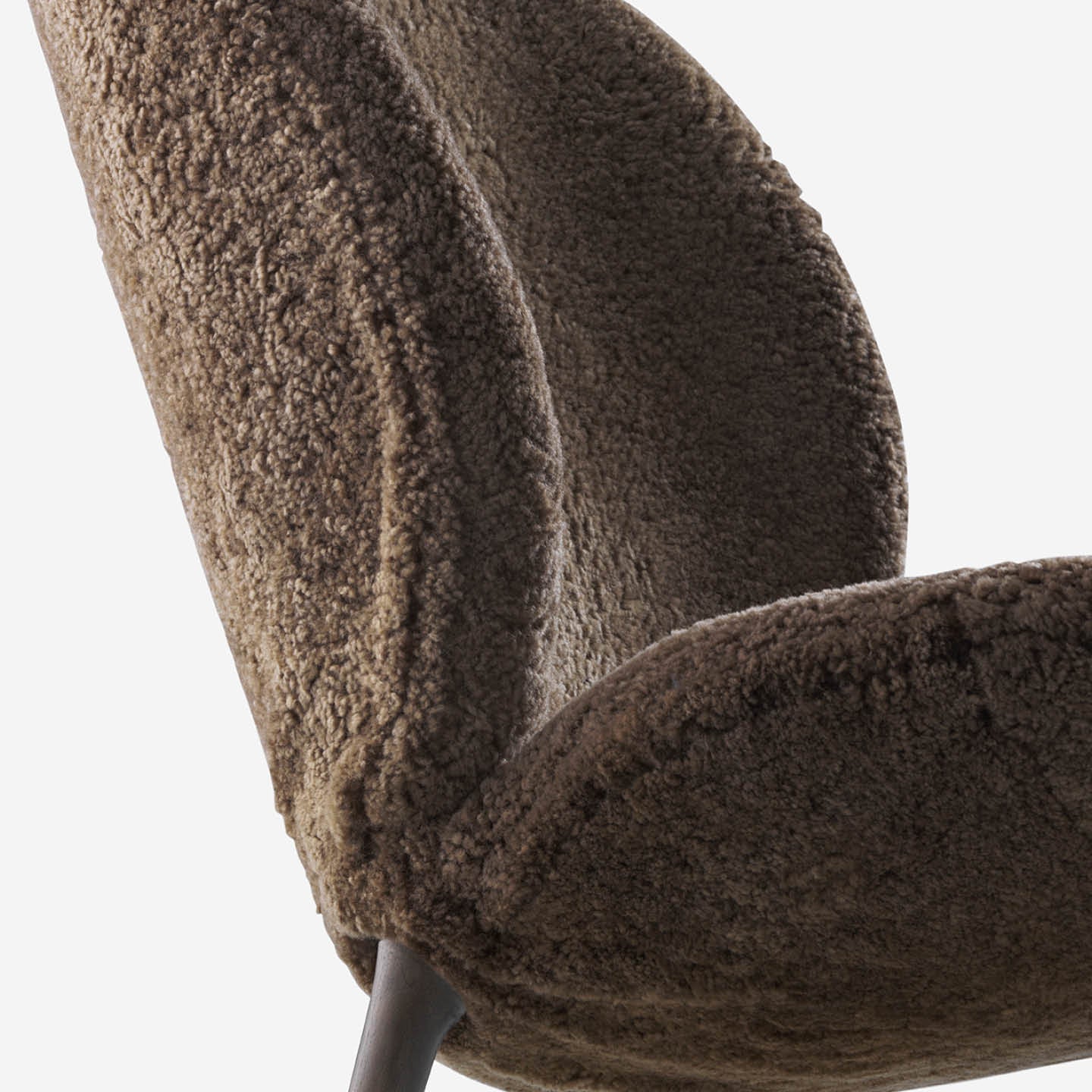 Vipp466 Lodge Lounge Chair