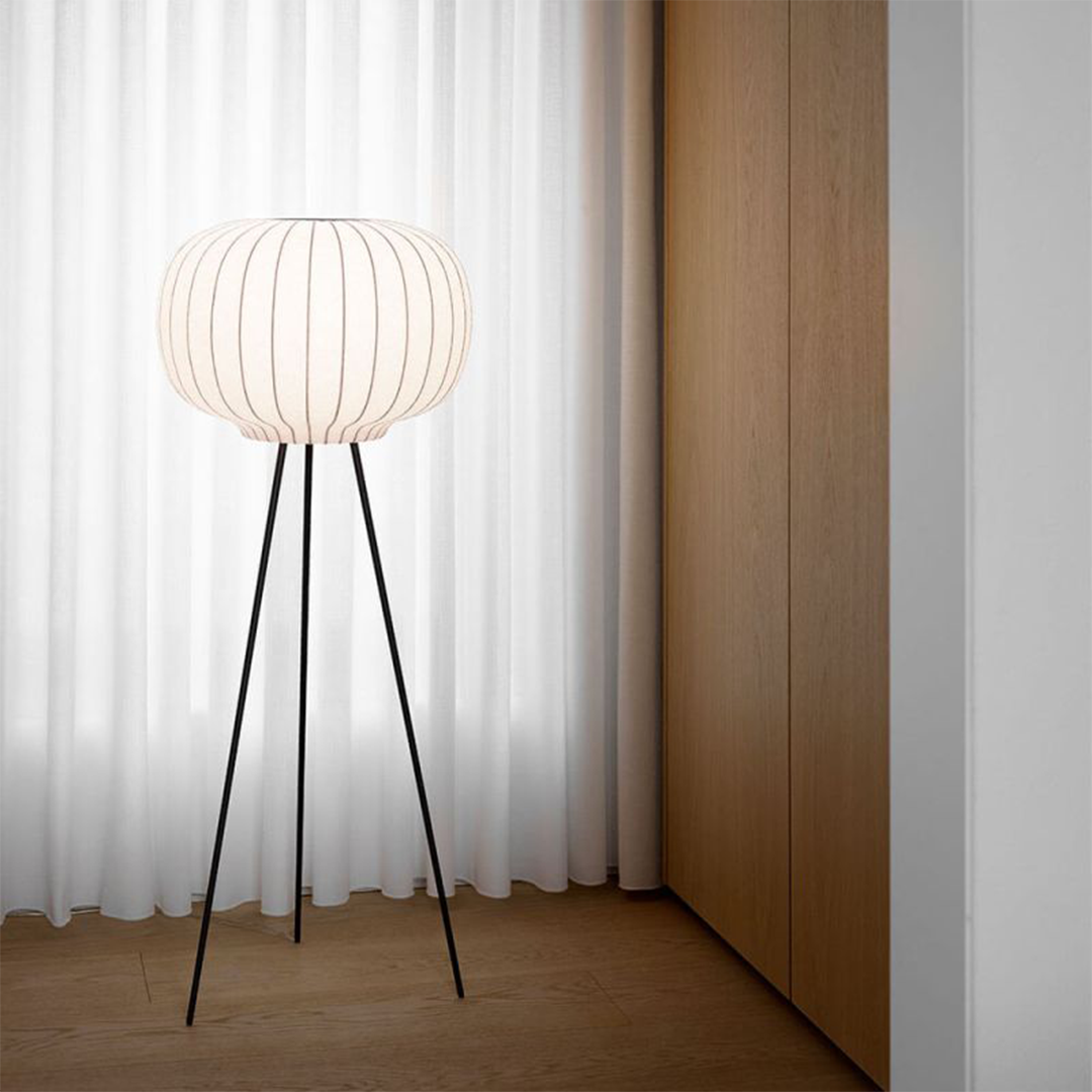 Vipp581 Paper Floor Lamp