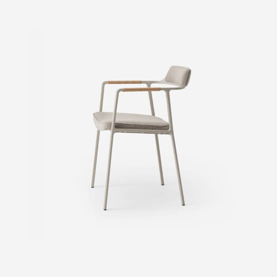 Vipp711 Open-Air Chair