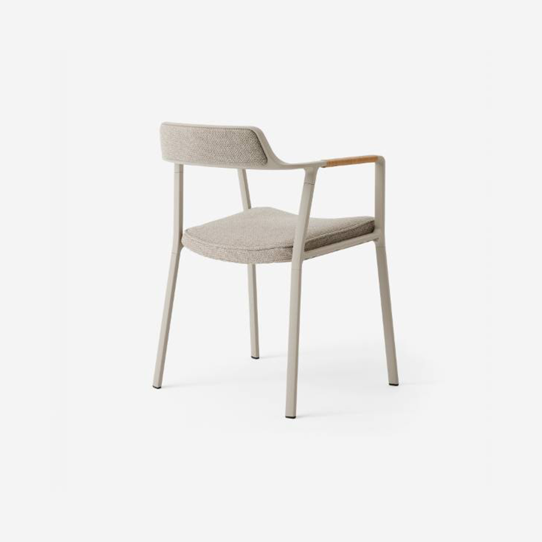 Vipp711 Open-Air Chair