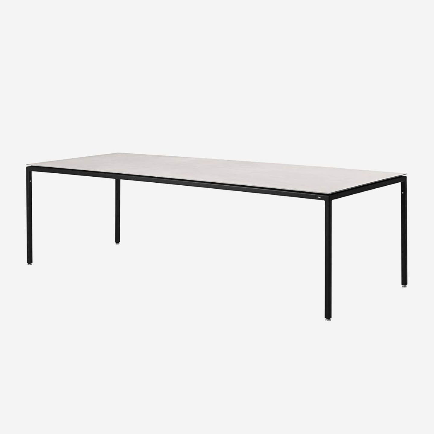 Vipp971-972 Dining Tables