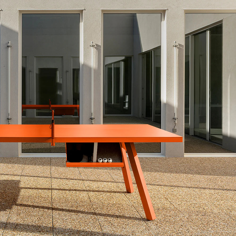 You & Me Monochrome Ping Pong Table