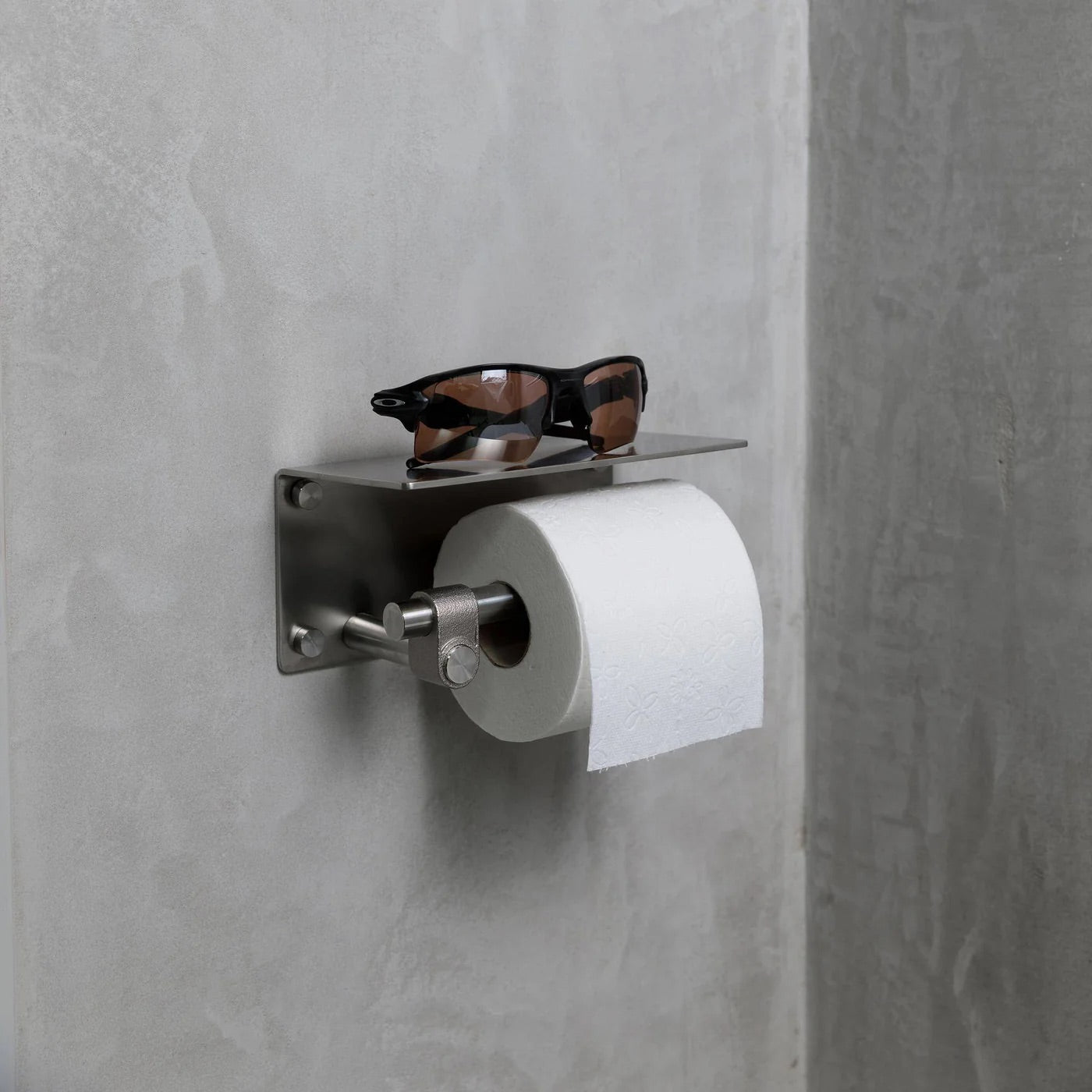 Toilet Roll Holder / with Shelf / Cast