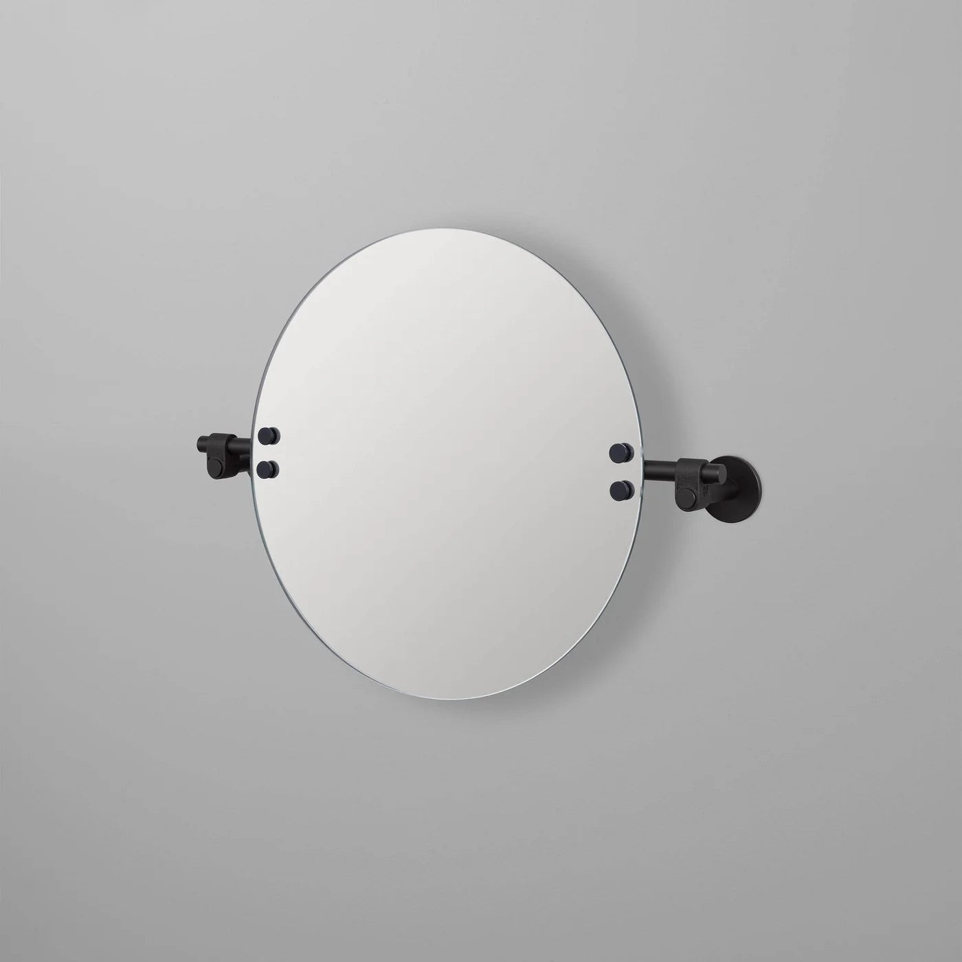 Mirror / Cast