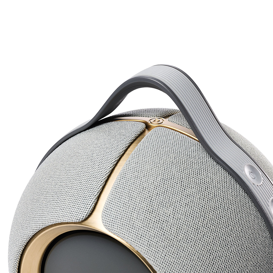 devialet-mania-kare03.png