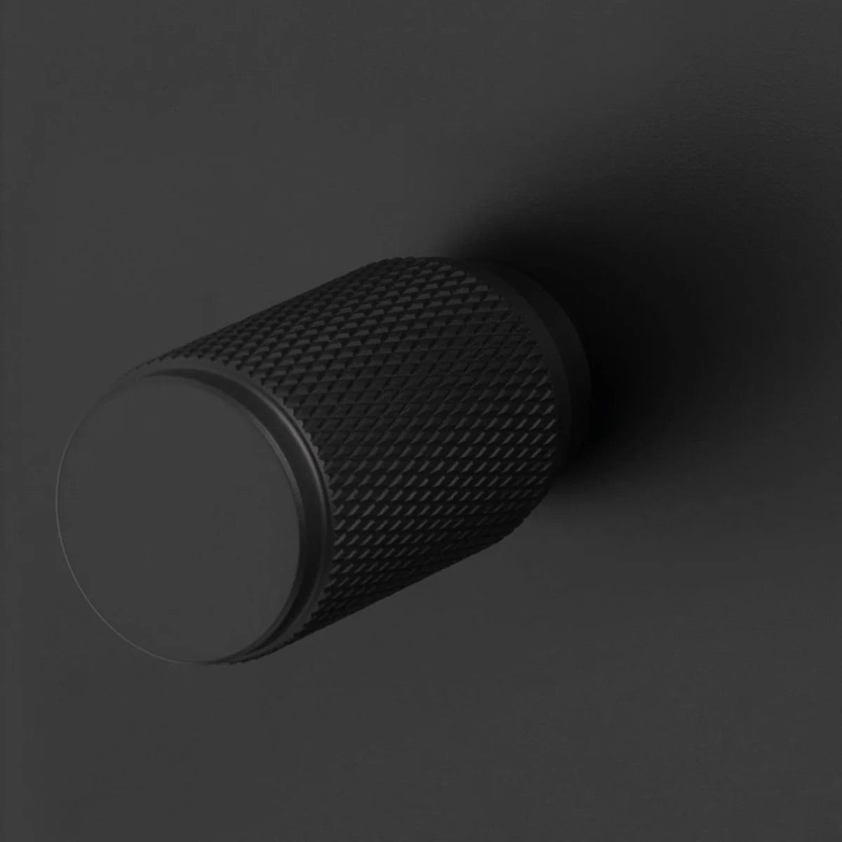 1G Dimmer / 250W LED / Cross
