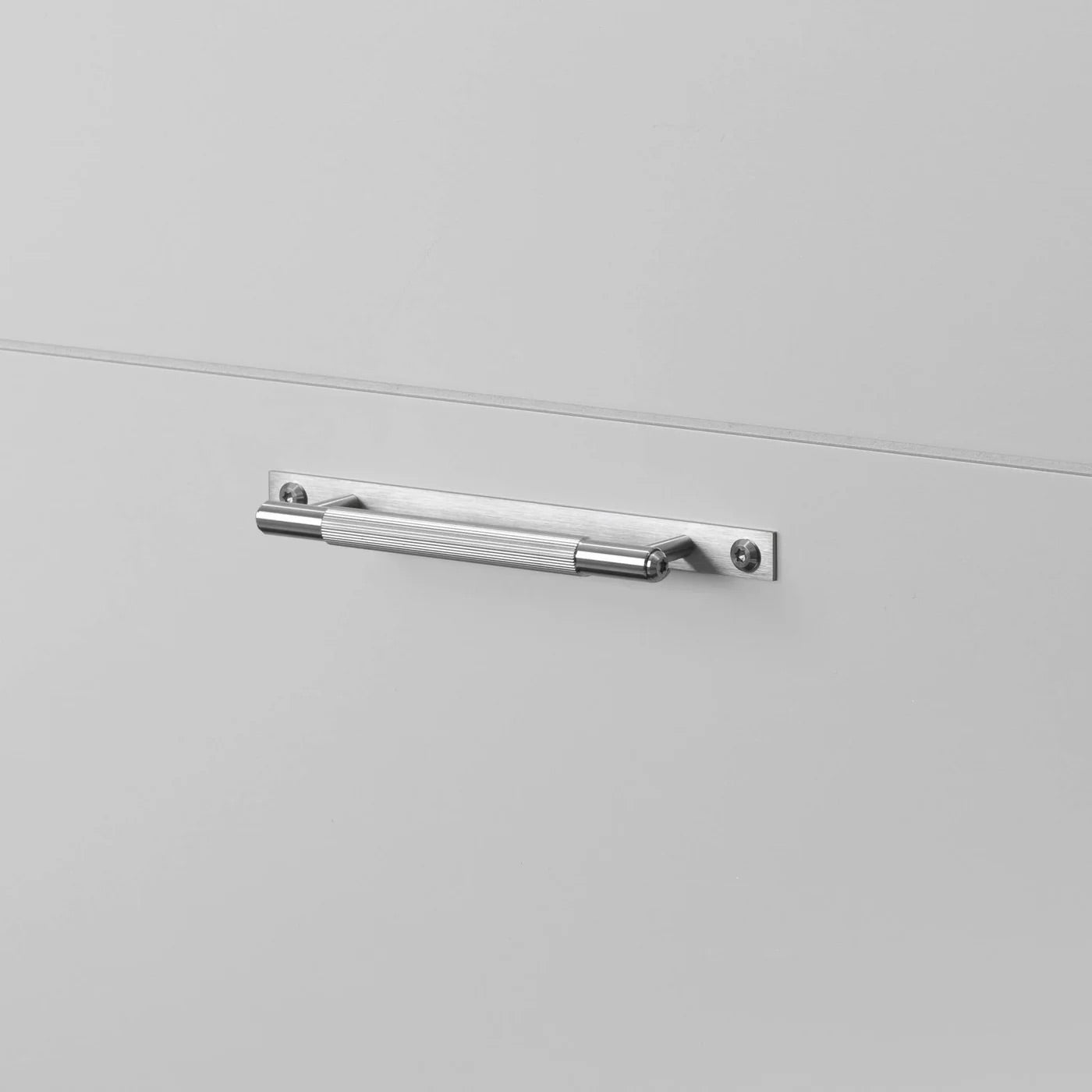 Pull Bar / Plate / Linear
