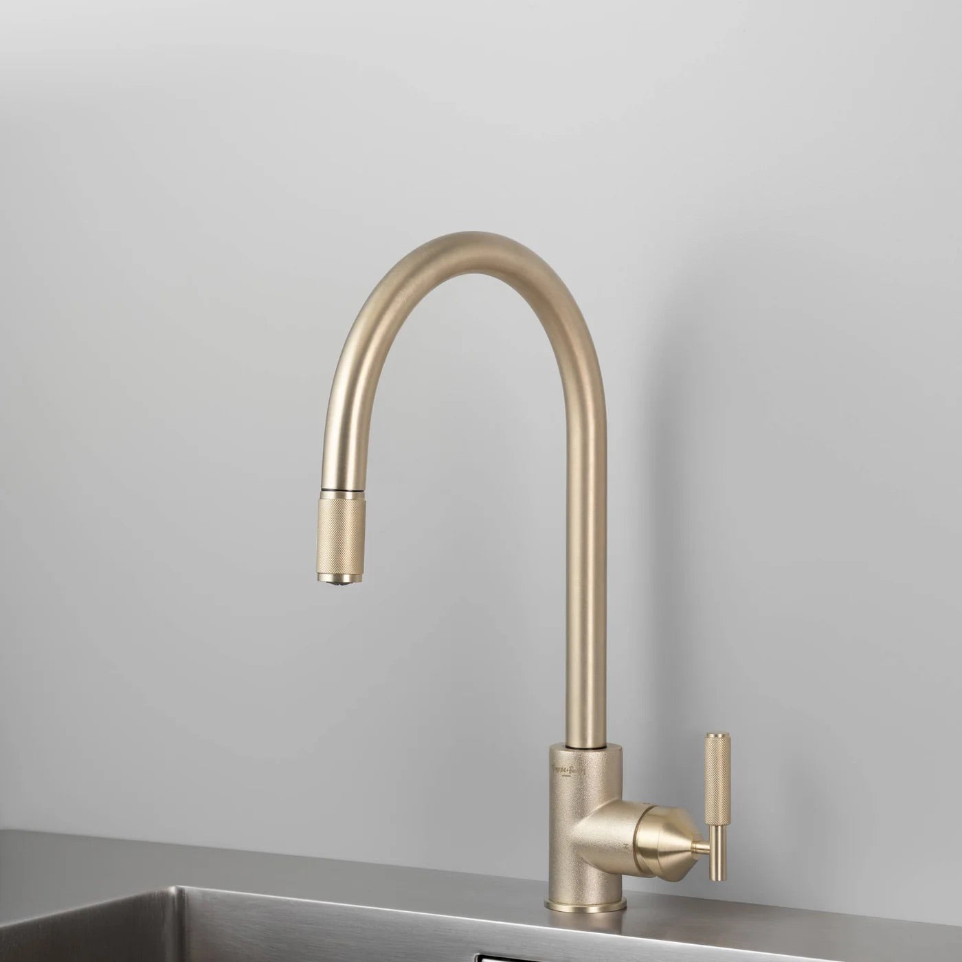 Kitchen Tap / Pull-Out Mixer / Cross