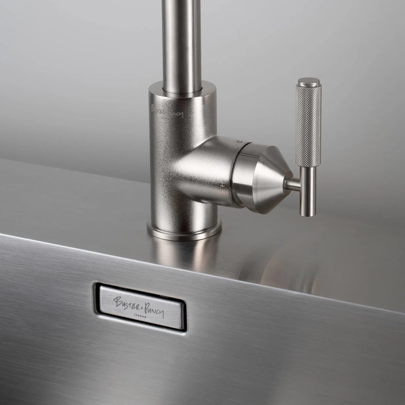 Kitchen Tap / Pull-Out Mixer / Cross