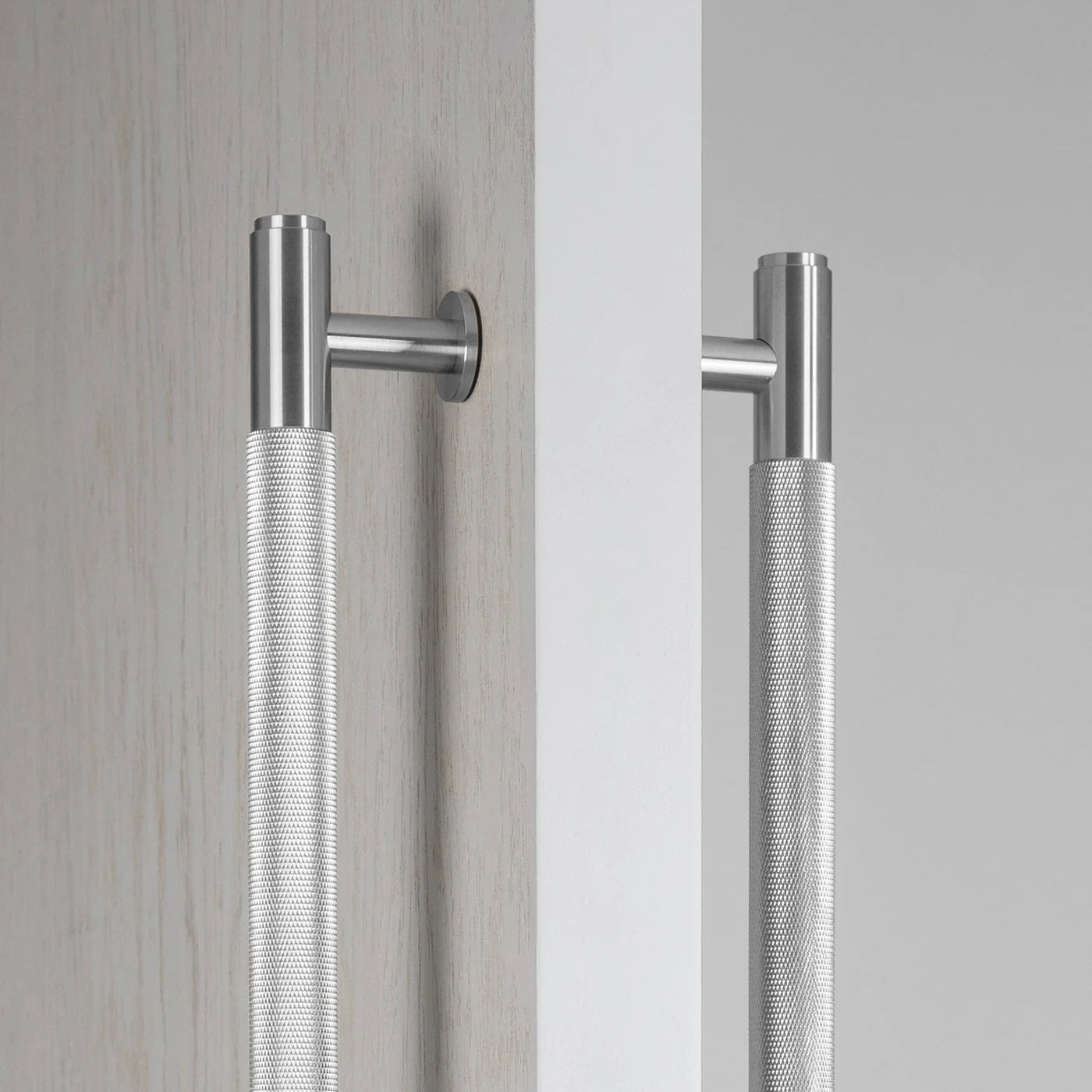 Pull Bar / Double-Sided / Cross