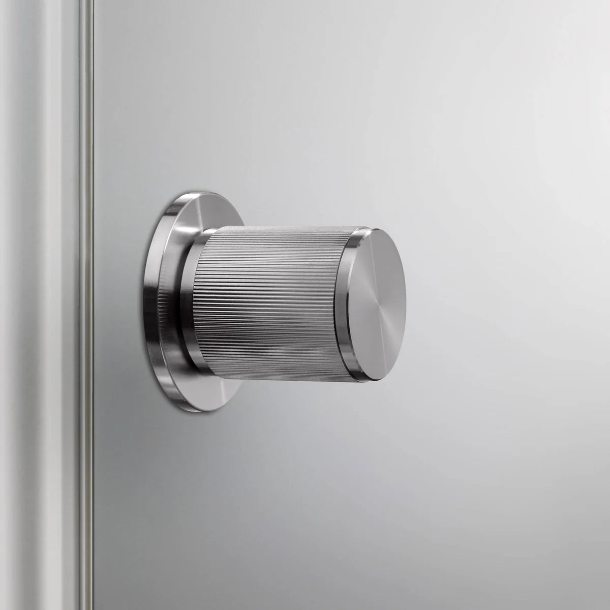 Door Knob / Fixed / Double-Sided / Linear