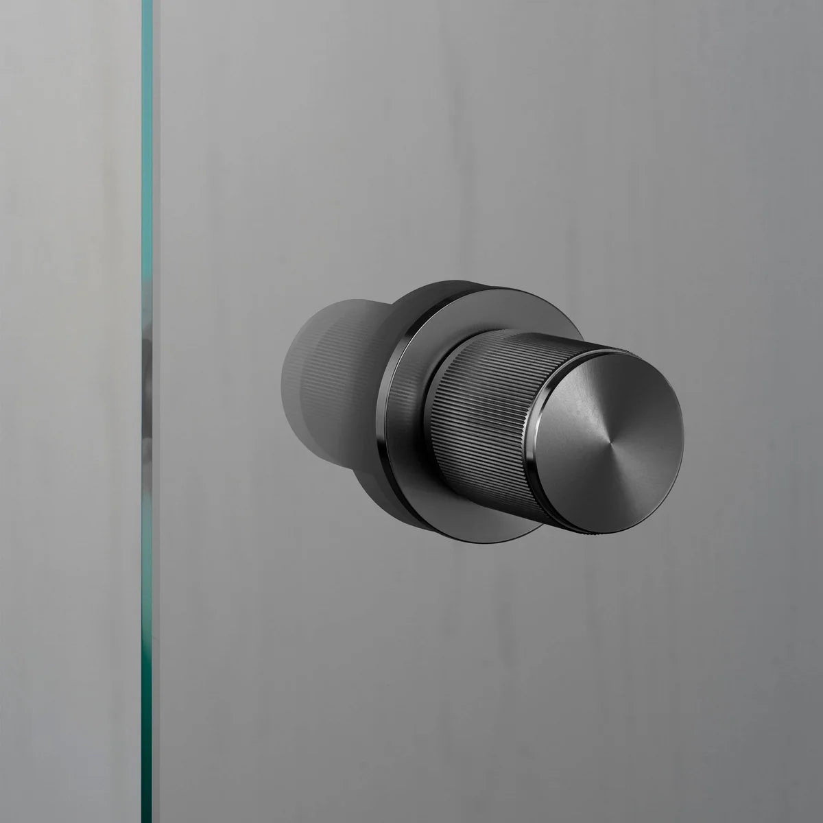 Door Knob / Fixed / Single-Sided / Linear