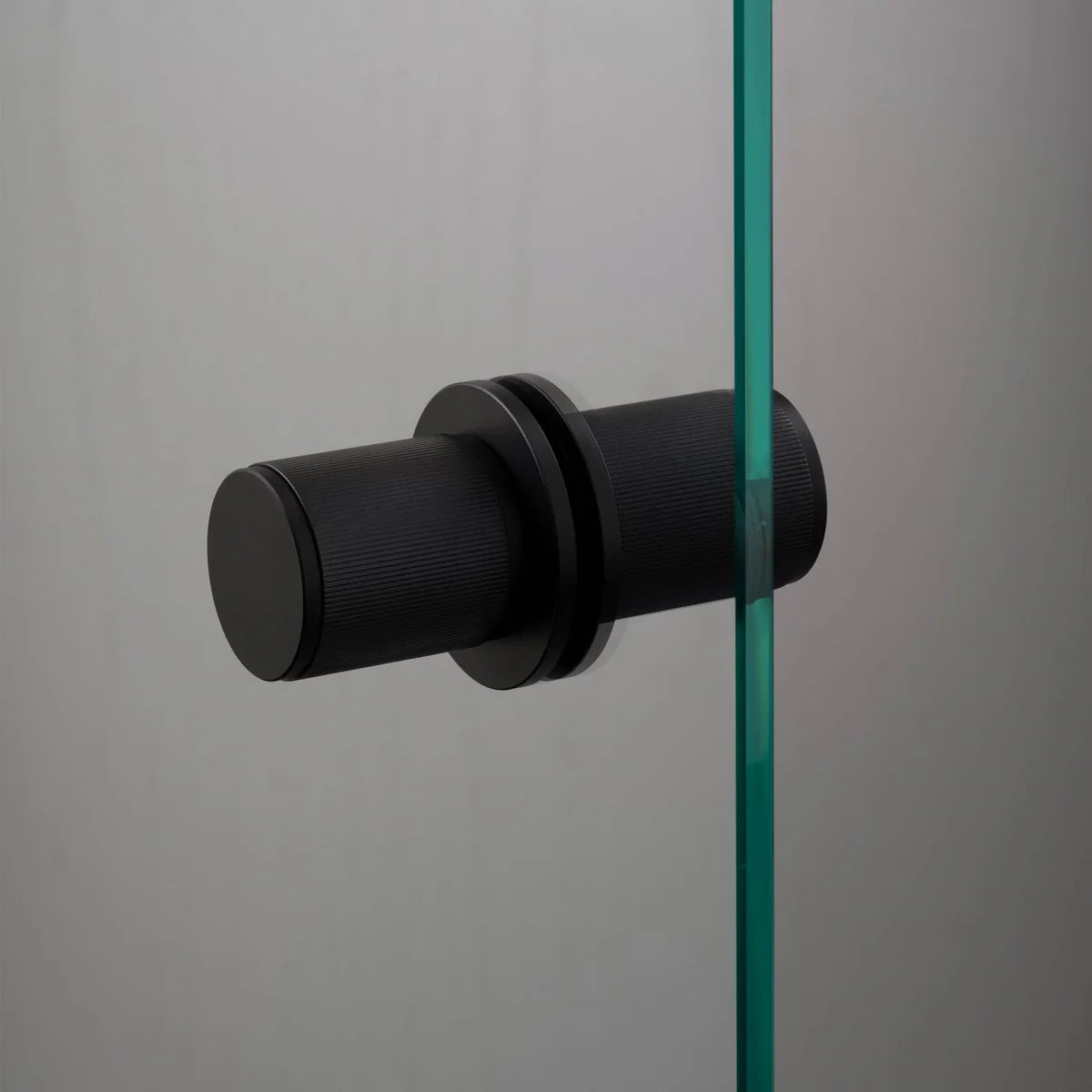 Door Knob / Fixed / Double-Sided / Linear
