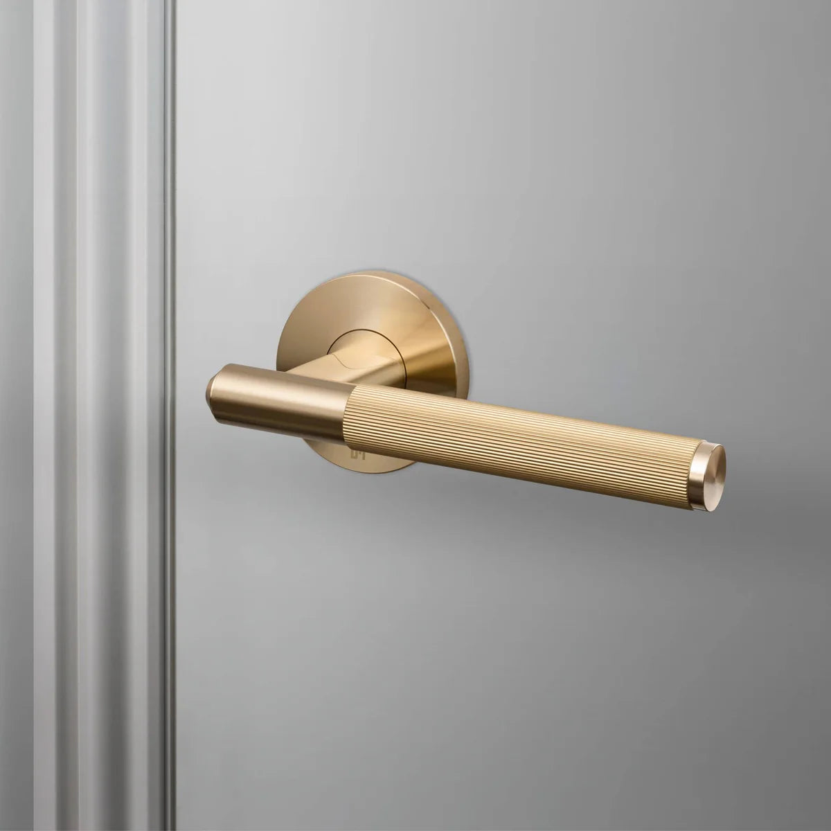 Door Handle Set / Linear / Sprung
