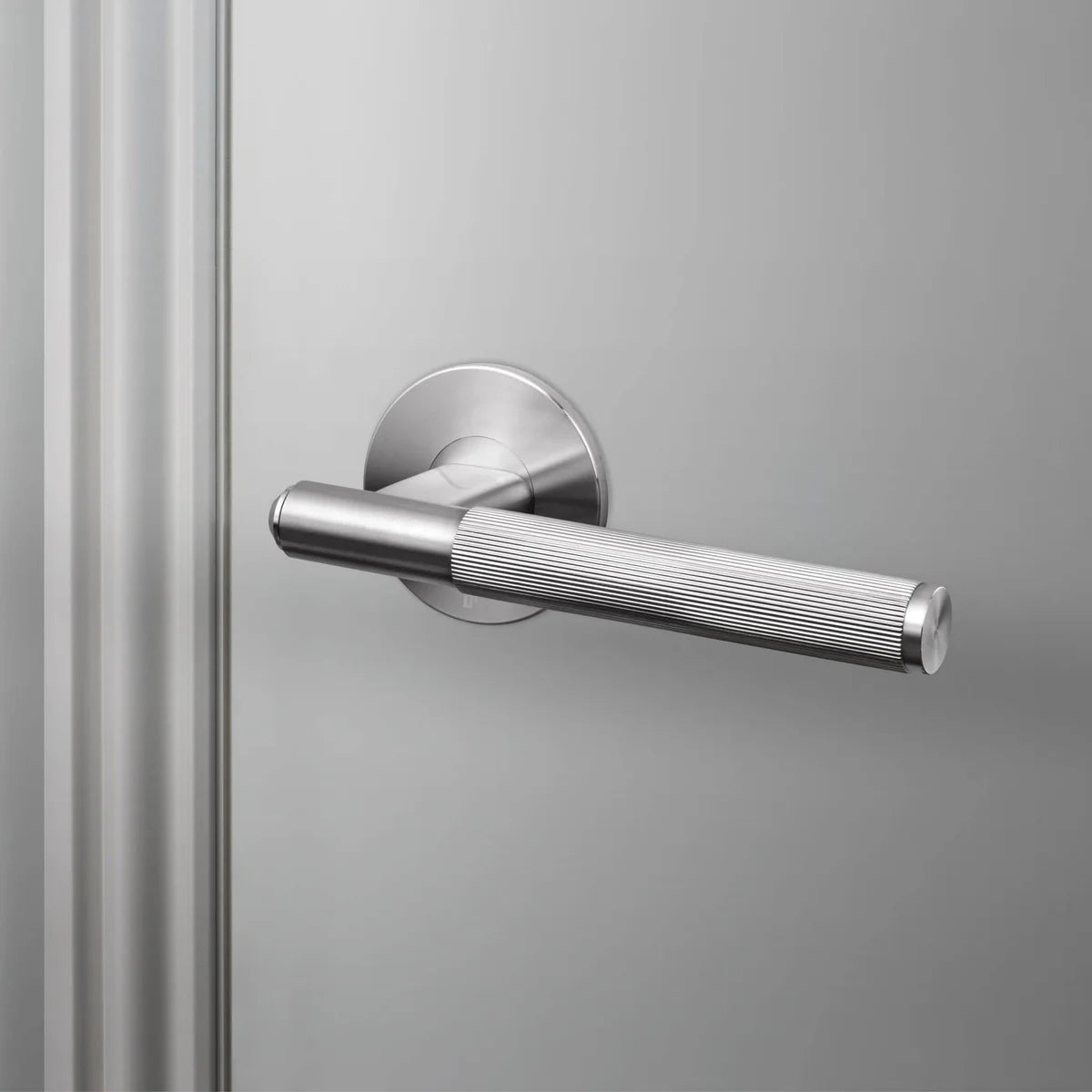 Door Handle / Fixed / Single-Sided / Linear