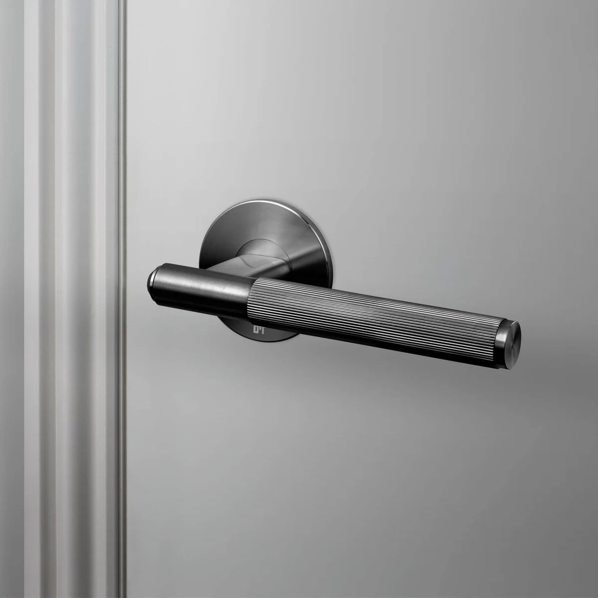 Door Handle / Fixed / Single-Sided / Linear
