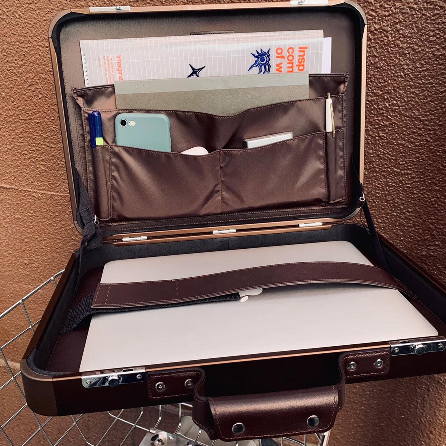 Konstella Brief Case