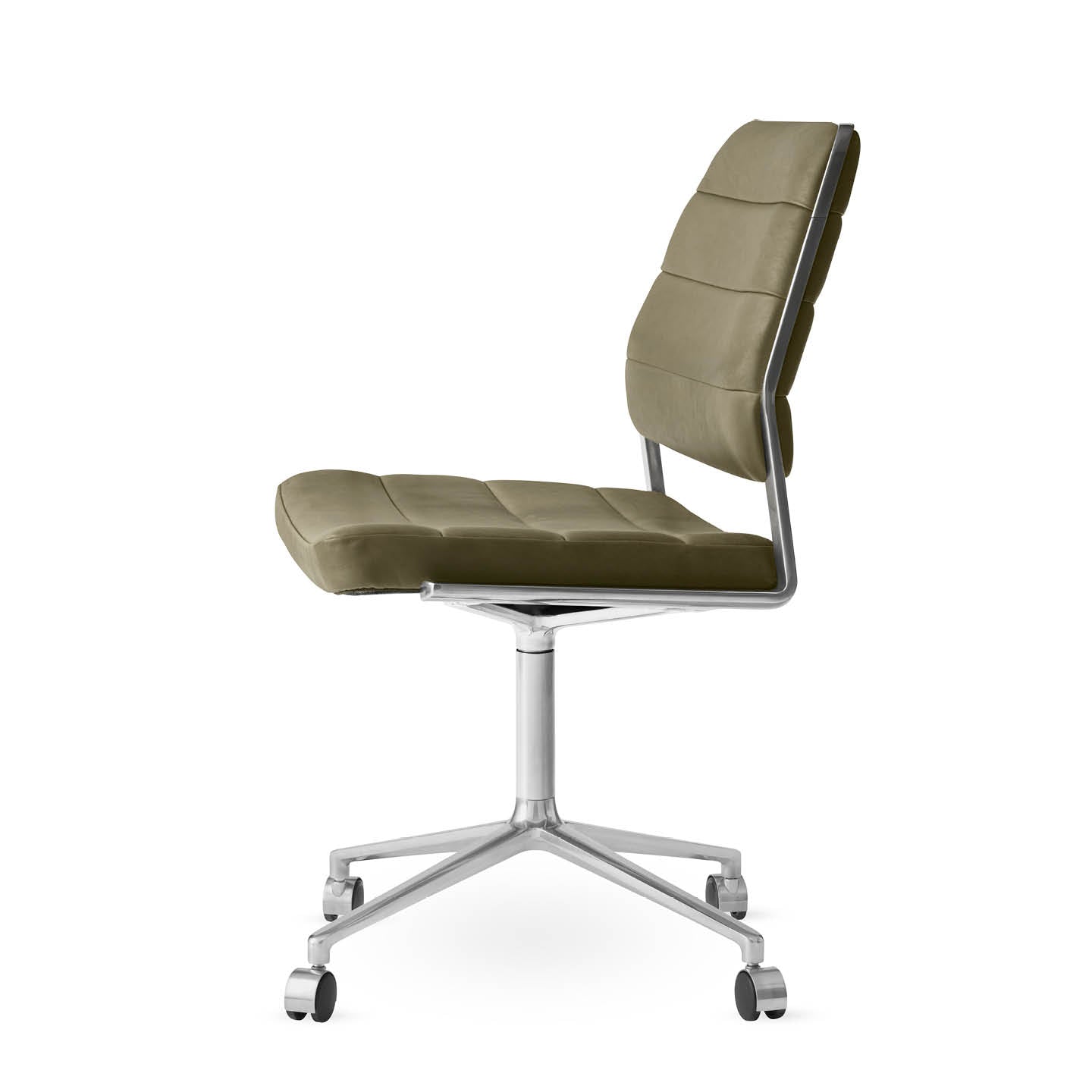 Vipp454 Swivel Chair