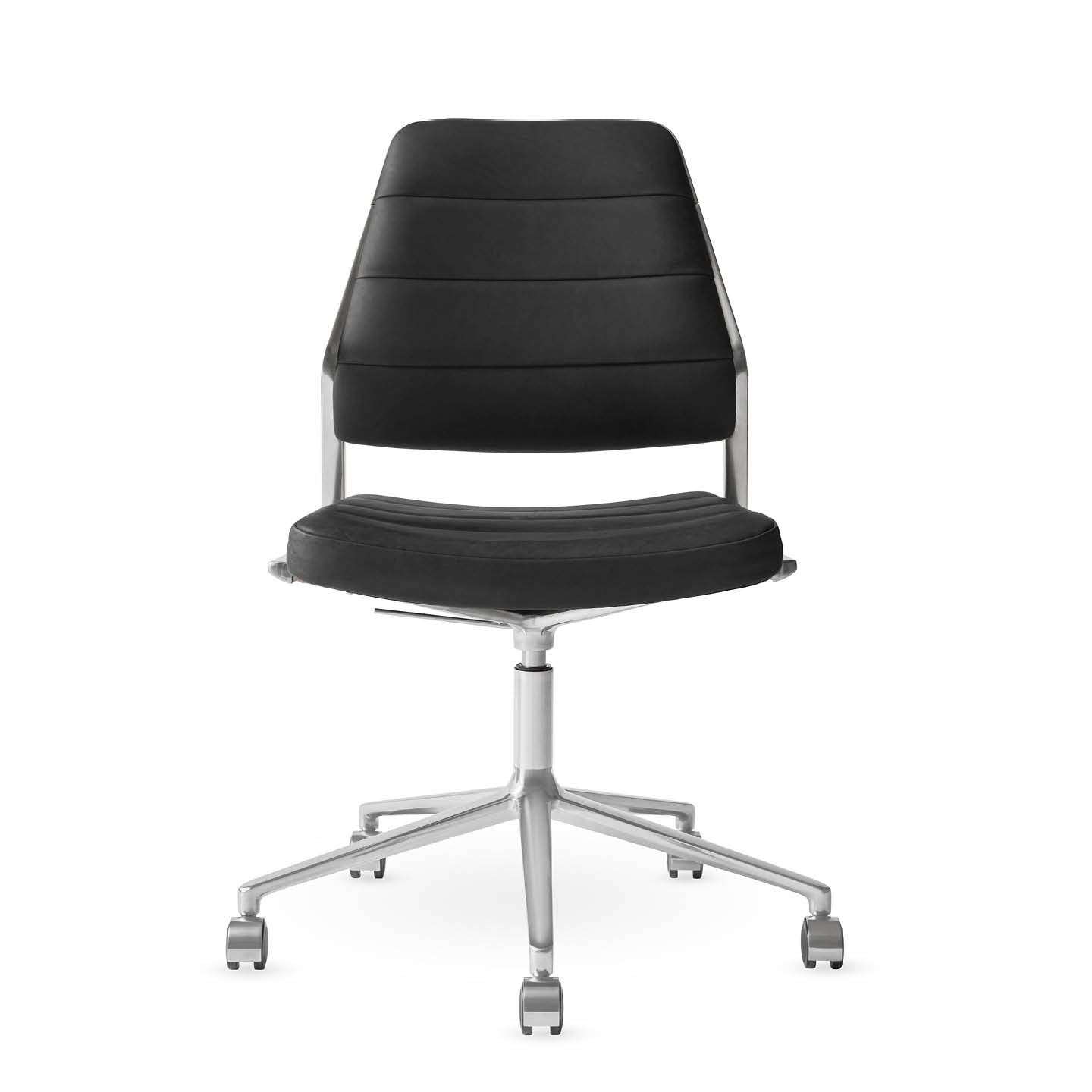 Vipp454+ Swivel Chair