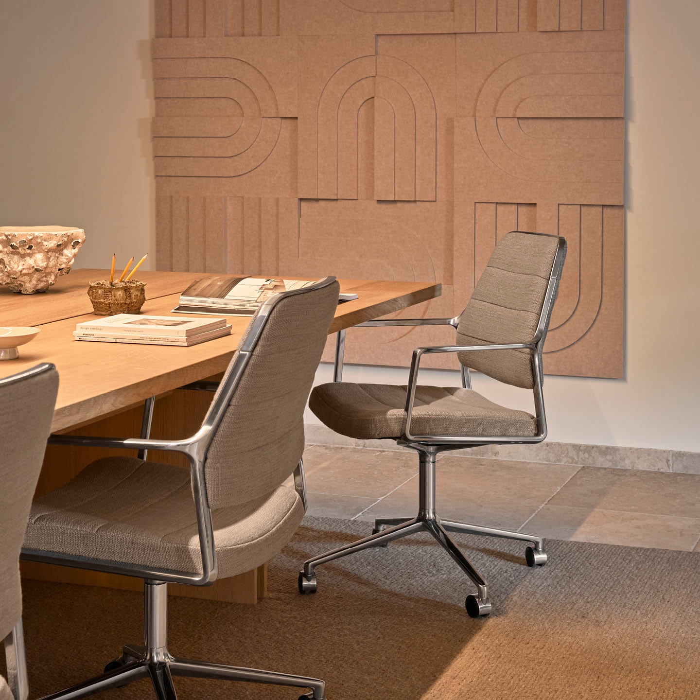 Vipp455 Swivel Chair