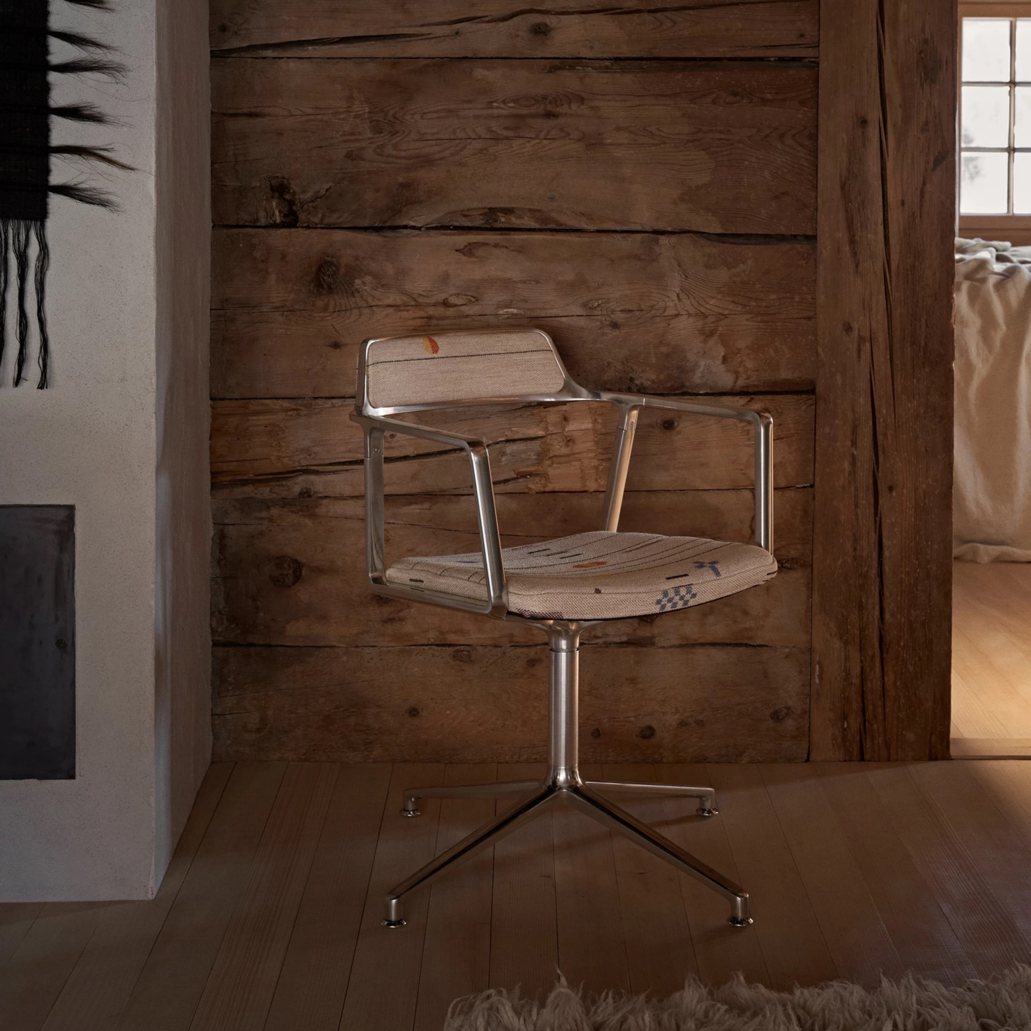 Vipp452 Swivel Chair Montafon Haus