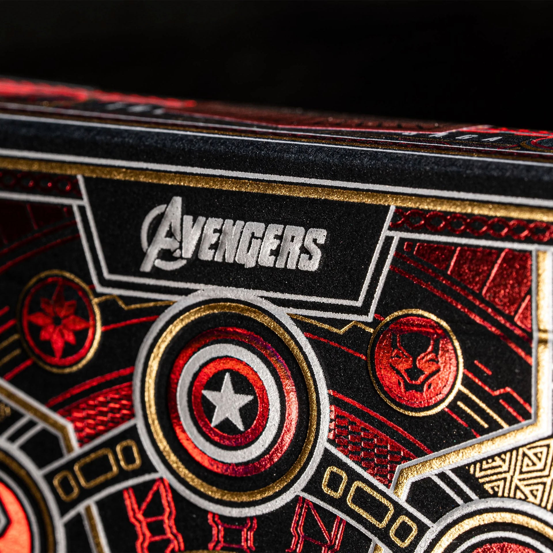Avengers Oyun Kartı - The Infinity Saga Red Edition